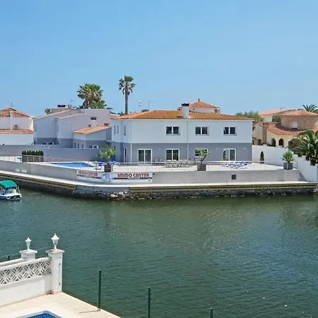 Canal Blue Villa